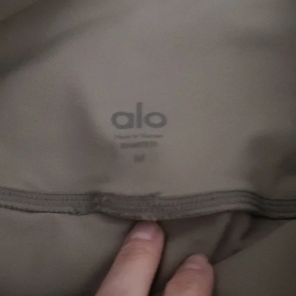 Lot 2 Alo Yoga Goddess Leggings Camel/Ivory and Marble/Black Medium - Picture 3 of 11